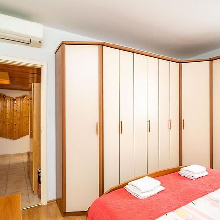 Spacious Three Bedroom Apartment ドゥブロブニク エクステリア 写真