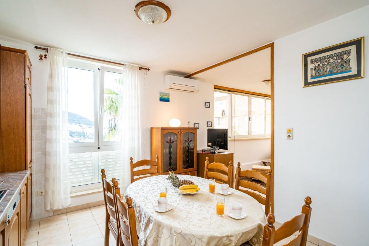 Spacious Three Bedroom Apartment ドゥブロブニク エクステリア 写真