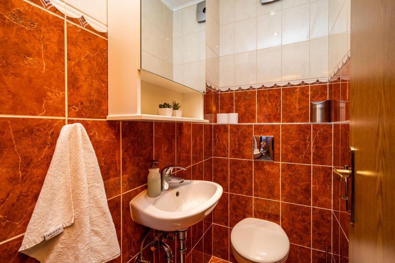 Spacious Three Bedroom Apartment ドゥブロブニク エクステリア 写真