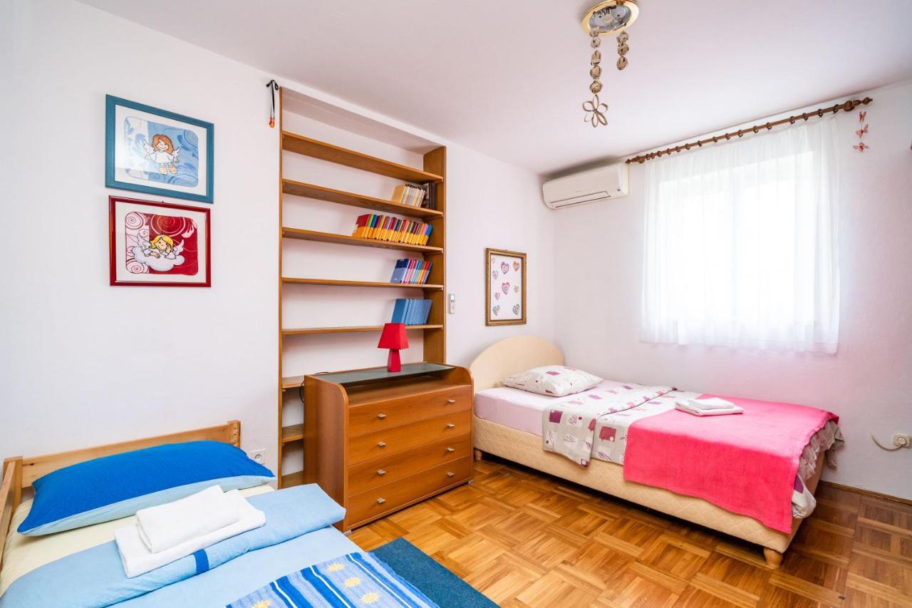 Spacious Three Bedroom Apartment ドゥブロブニク エクステリア 写真